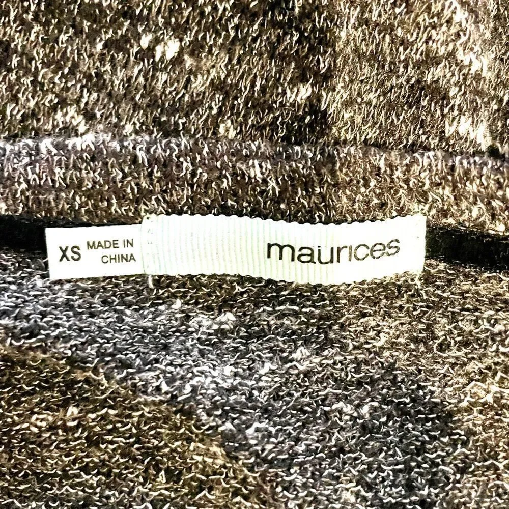 Maurices Sweater Applique Sleeves Size XS  Black White Gray